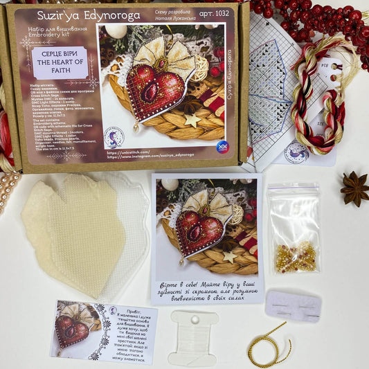 Kit de punto de cruz Corazon de Fe de Unicstitch