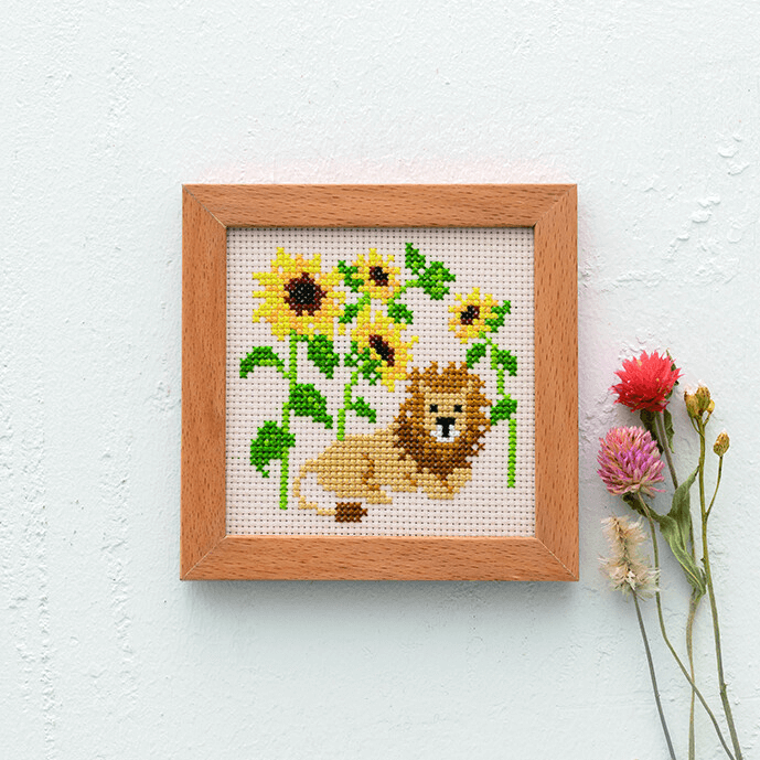 Kit de punto de cruz de Cosmo Lecien