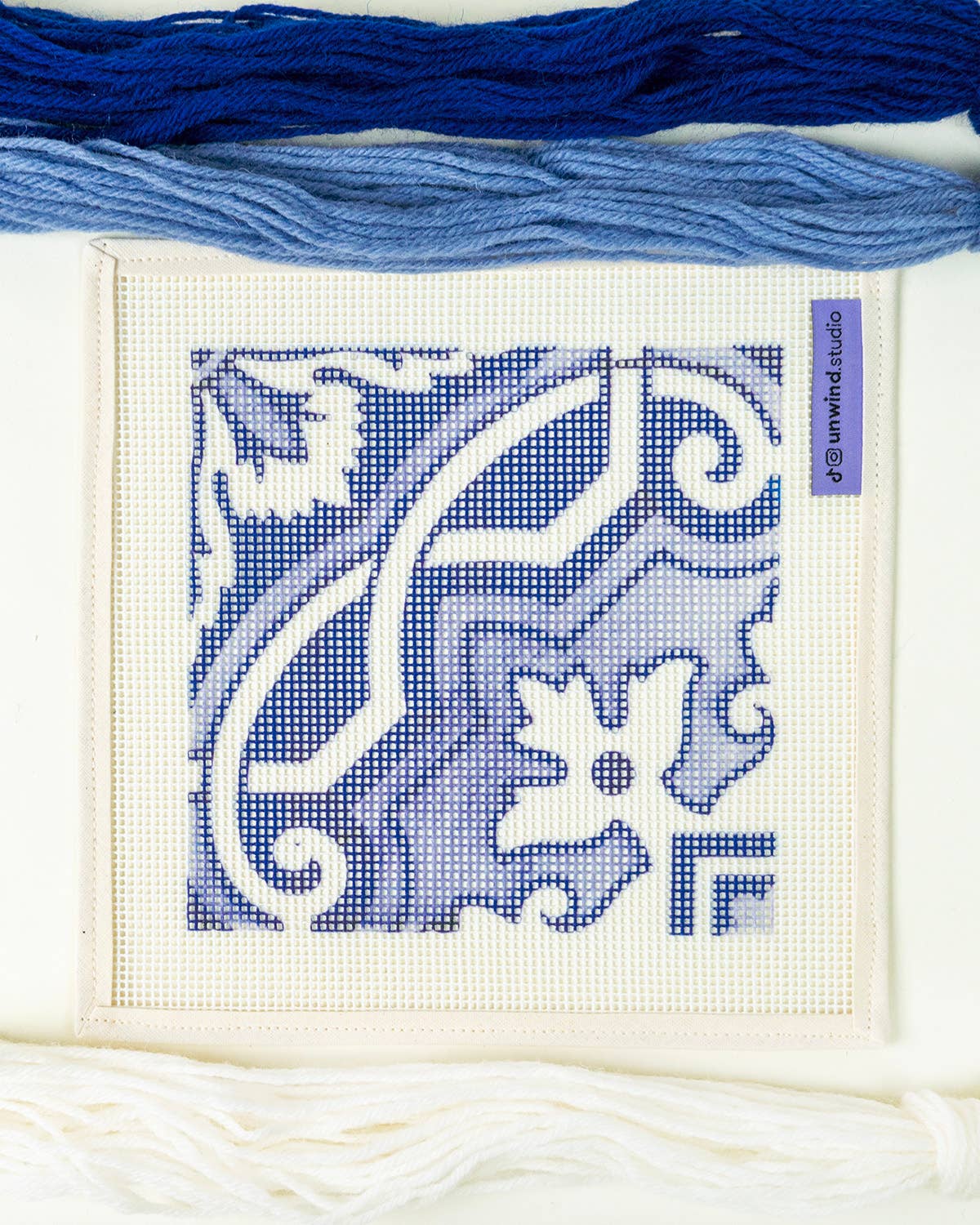 Kit de cañamazo Azulejo Portugués - Fontainhas de Unwind Studio