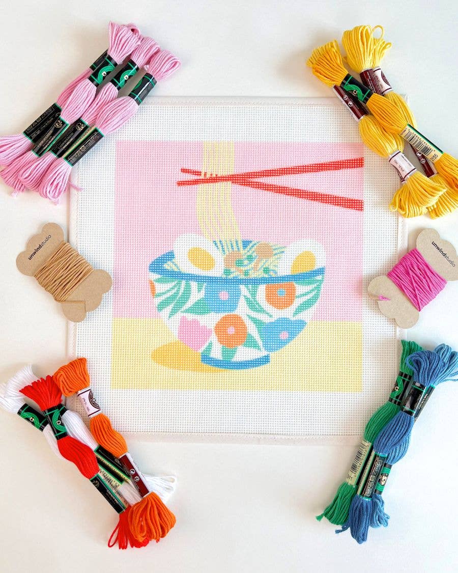 Kit de bordado en cañamazo Ramen Night de Unwind Studio