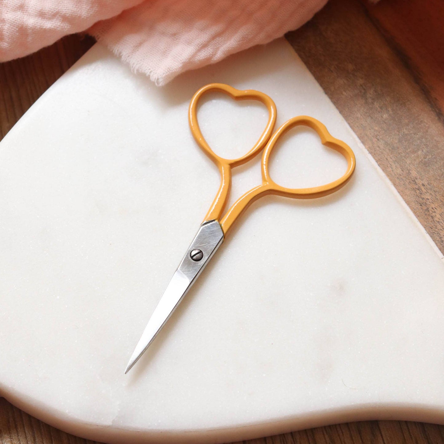 Tijeras de bordado con forma de corazón | Lise Tailor