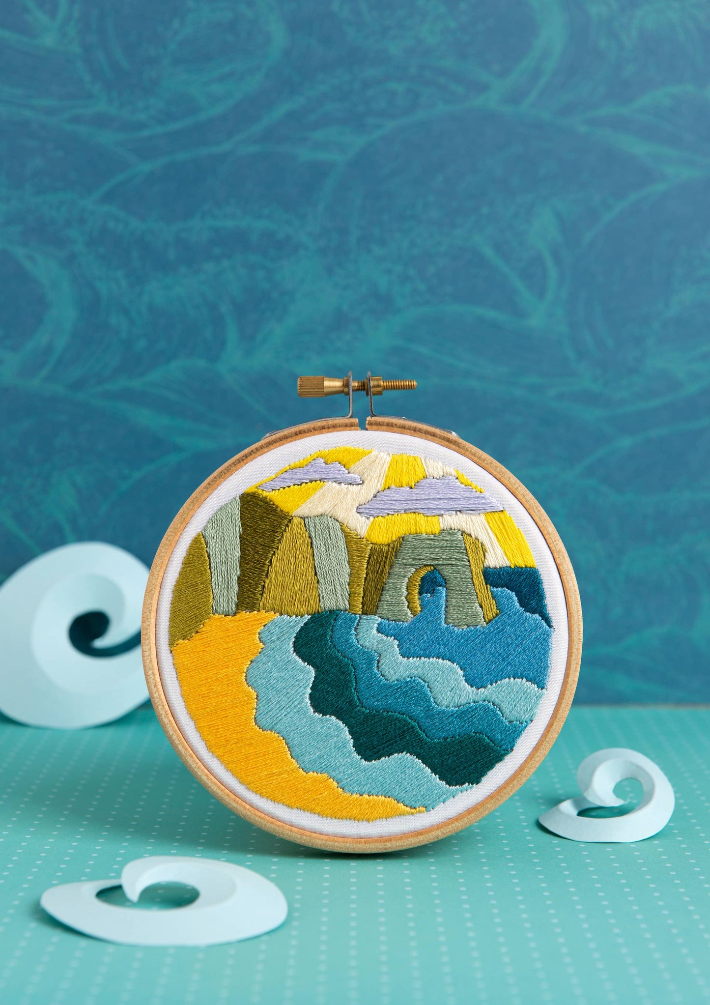 Kit de Bordado pequeño "Dorset Days" - Hawthorn Handmade