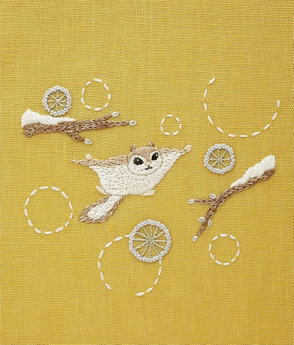 Kit de bordado: "Los 12 meses de los animales del bosque", diseñado por Chicchi para DMC Japan