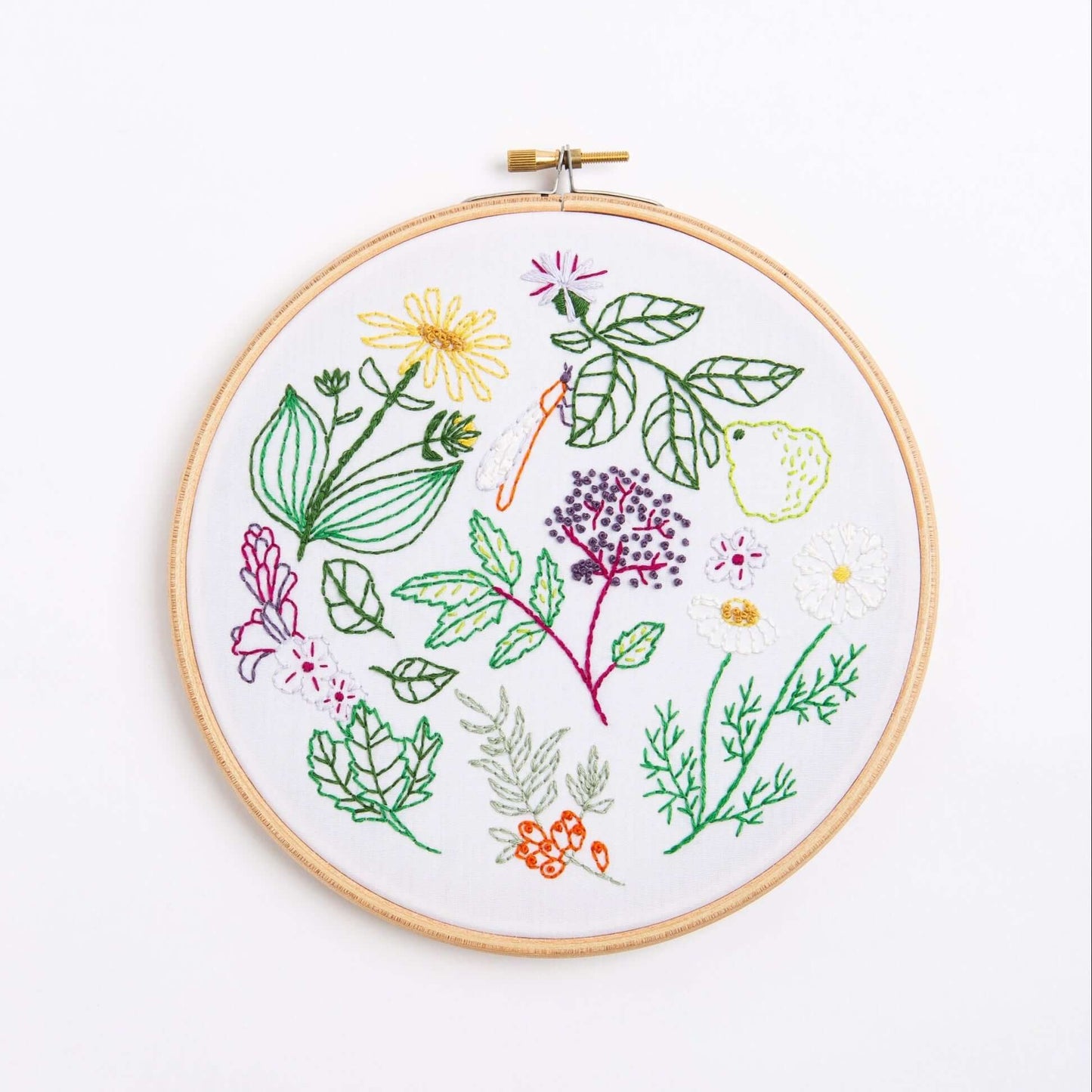 Kit de Bordado "Herbarium" - Hawthorn Handmade
