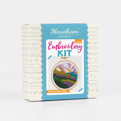 Kit de Bordado pequeño "Highland Hike" - Hawthorn Handmade