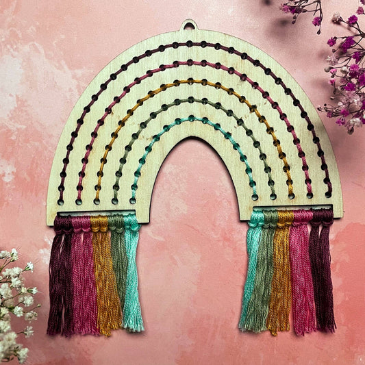 Kit de bordado en madera Arcoiris