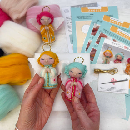 Kit de fieltro con aguja "Ángeles navideños" - Bergin & Bath 