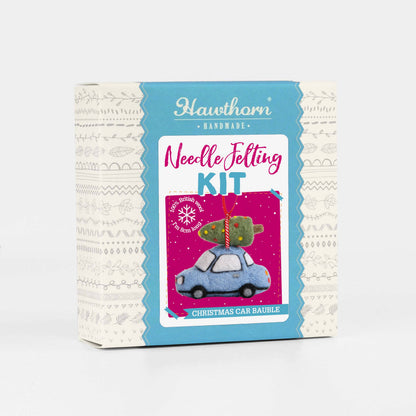 Mini kit de fieltro con aguja “Coche de Navidad” - Hawthorn Handmade