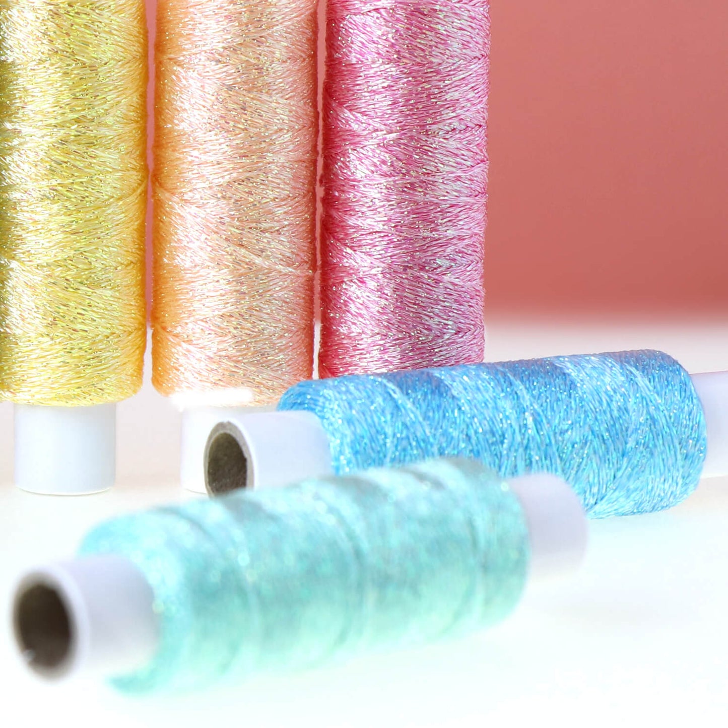 Olympus Lamé - Hilo metalizado para bordar 50 m