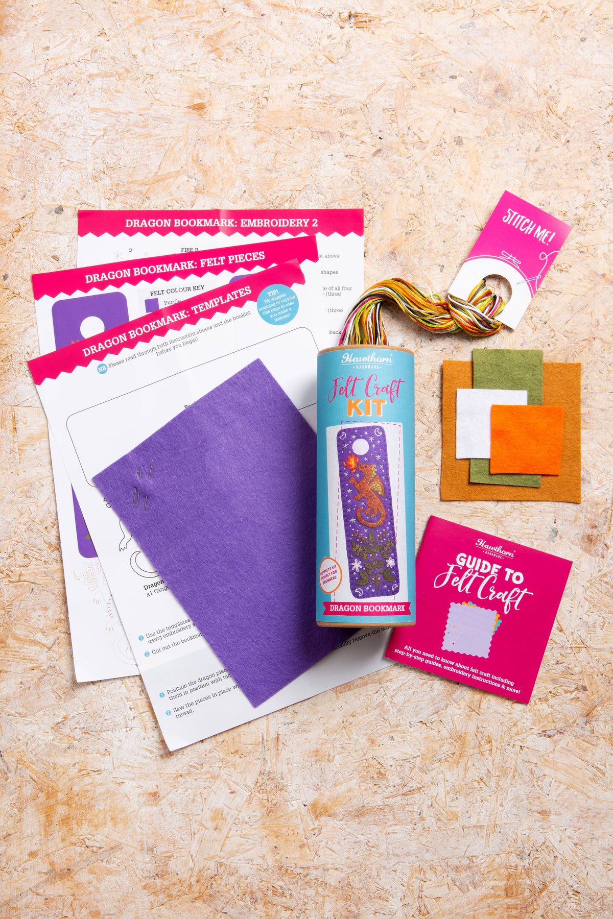 Kit de fieltro marcapáginas “Dragón” de Hawthorn Handmade